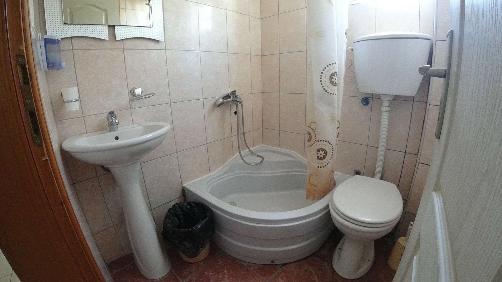 Guesthouse Sun Hostel ブドヴァ エクステリア 写真